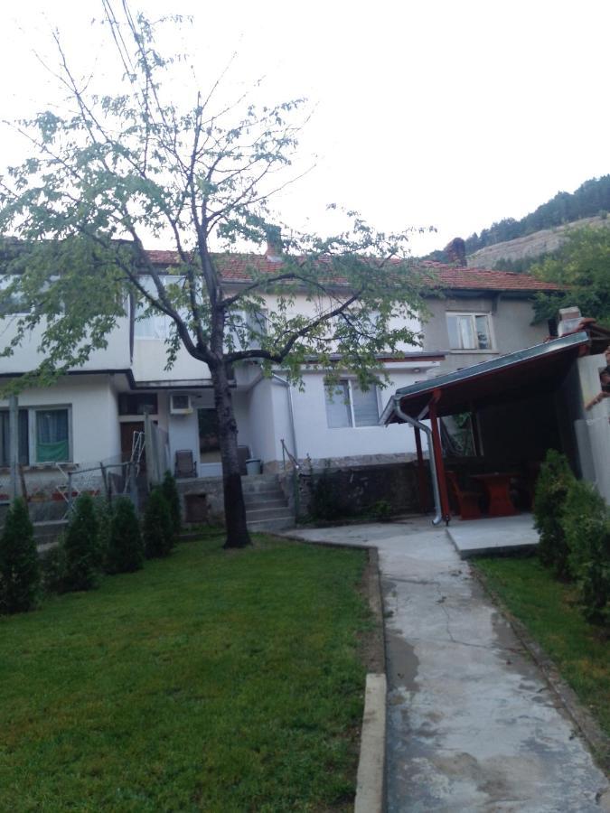 House Nadejda Veliko Tarnovo Exterior foto